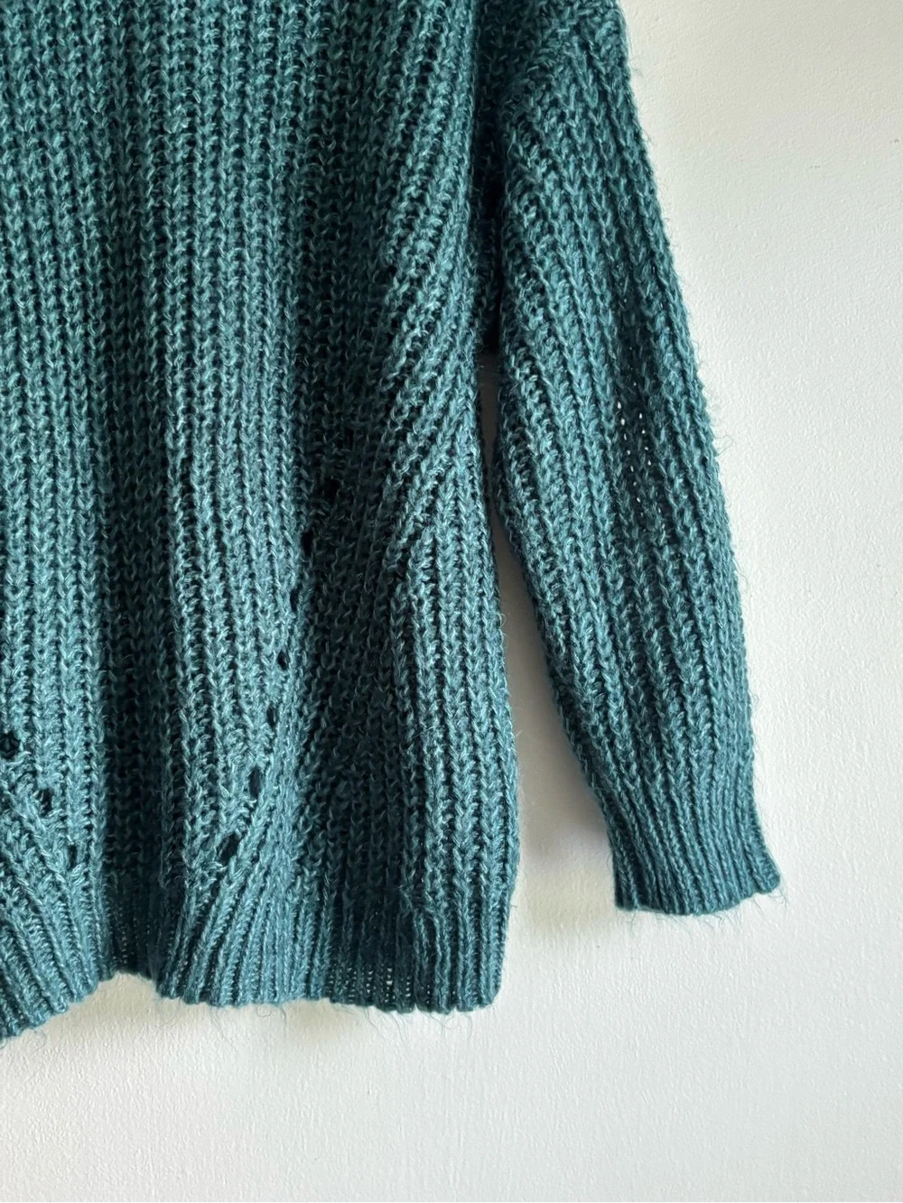 American Eagle Outfitters Teal Green Scoop-Neck Chunky Knit Sweater
